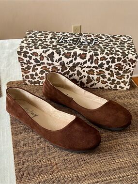 French Sole Brown Suede Ballet Flats